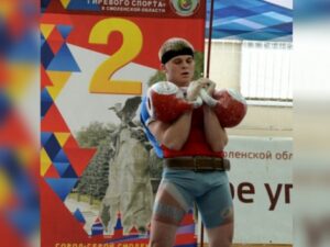 Волгоградский силач стал серебряным призером первенства России