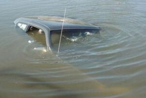 В реке Ахтубе нашли автомобиль с пропавшим год назад мужчиной