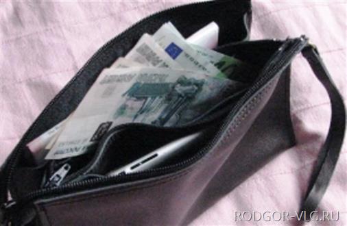 В Волгограде грабители украли оружие и деньги у чоповца