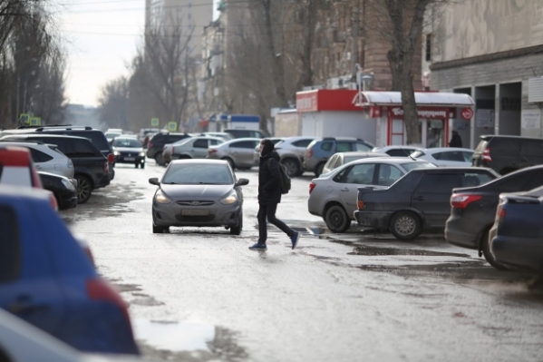 Женщина сбила 8-летнего ребенка, отвезла его домой и скрылась