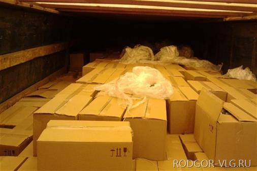 В Волгограде перехватили 35 тысяч бутылок «левой» водки из Ставрополя