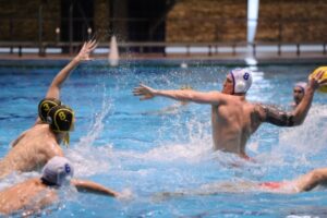 Ватерпольный «Спартак» из Волгограда победил столичный «Штурм 2002»