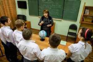 Подарки для педагогов: что не стоит дарить