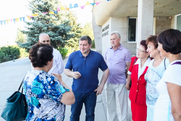 Андрей Бочаров совершил рабочие поездки в Ленинский и Среднеахтубинский районы