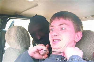 Волгоградец пытался ограбить таксиста с помощью удавки