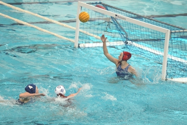 «Спартак-Волгоград» сыграл вничью со сборной клубов России