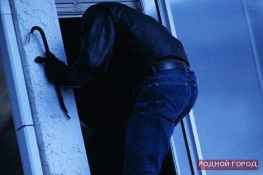 В Волгограде из офиса предприятия похищены 750 тысяч рублей