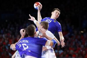 Российские гандболисты уступили норвежцам