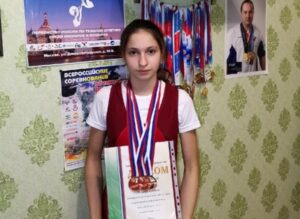 Волгоградка взяла медаль юниорского первенства страны по тяжелой атлетике