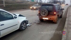 В Волгограде по вине водителя «Рено-Логан» пострадала 65-летняя женщина