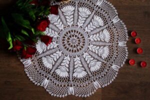 Жительница Волжского творит кружевные чудеса