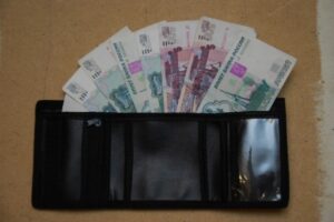 Жителям Волгограда в среднем предлагают зарплату в 48 тысяч рублей