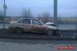 В Волгограде ревнивая девушка протаранила авто бывшего парня