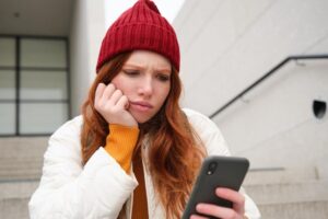 Что делать с найденным телефоном, объяснили волгоградцам