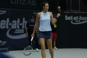 Волгоградская теннисистка вышла во 2-й круг турнира в Лозанне