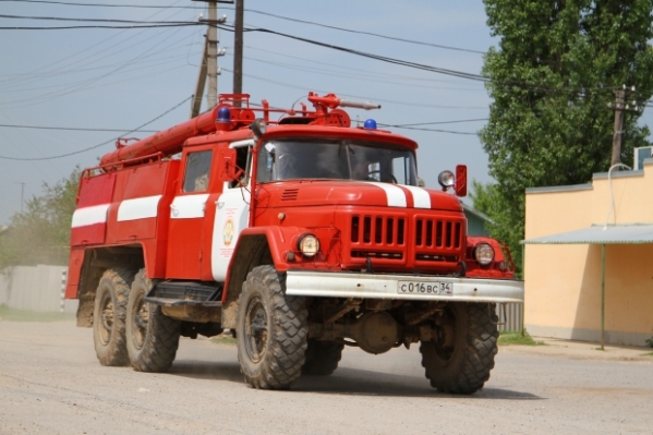 В Волгоградской области на двух пожарах погибли двое мужчин