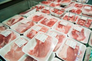 Под Волгоградом уничтожили 8,5 килограмма некачественного мяса птицы