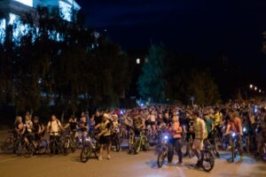 Волгоградские велосипедисты поучаствовали в ночном флешмобе