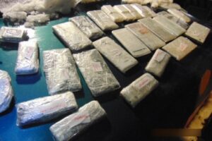 В колонию в Волгограде в колесе собирались провезти 42 телефона