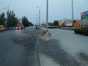 Авария в 25-м микрорайоне Волжского: пассажир, «пролетев» 20 метров, остался невредим