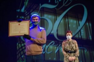 Волгоградским работникам театра вручили награды