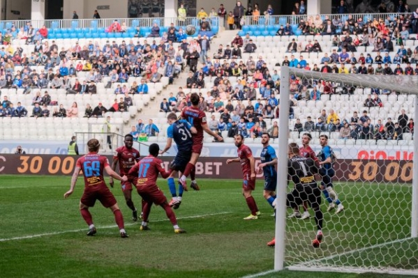 Волгоградский «Ротор» крупно уступил дома «Велесу»