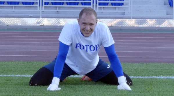 У волгоградского «Ротора» будет еще один новый вратарь