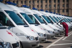 Волгоградская область получит 86 школьных автобусов и «неотложек»