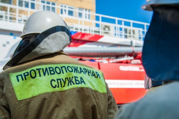 На севере Волгограда утром загорелась 5-этажка: есть жертвы
