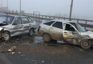 Три человека пострадали в массовом ДТП на «танцующем» мосту в Волгограде