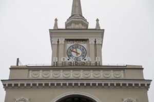 В Волгограде биологическое время должно совпадать с административным