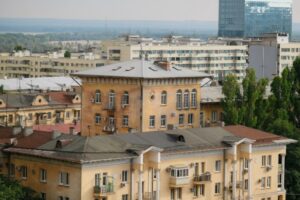 В Волгоградской области начали подтапливать социальные объекты и жилые дома