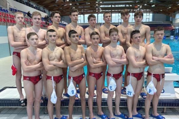 Юные волгоградские ватерполисты выступают на первенстве страны