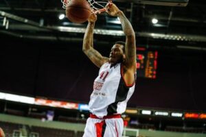 Волгоградский «Красный Октябрь» одержал фантастическую победу