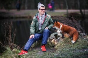 Москвич похвастался в Сети тем, что живет с 5-летней рыжей Алисой