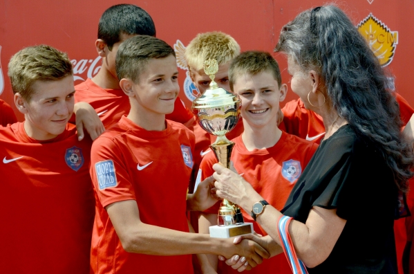 В Волгограде завершился детский футбольный турнир