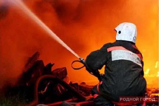 В Краснооктябрьском районе Волгограда подожгли продуктовый киоск