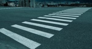 Две школьницы попали под колеса машины в Красноармейском районе города Волгограда