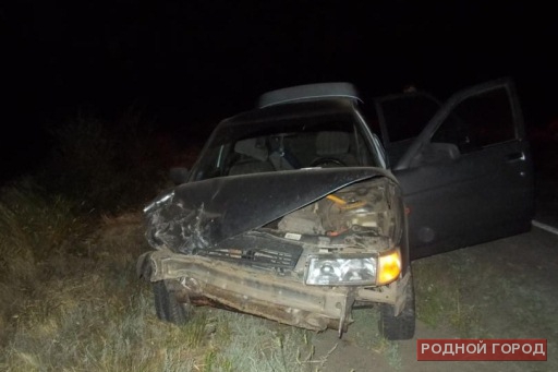 Под Волгоградом в аварии пострадали пенсионерка и 2-летний ребёнок