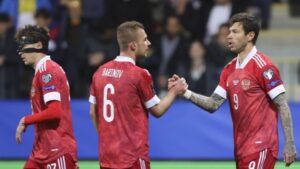 В расширенный состав сборной России по футболу попал 41 игрок