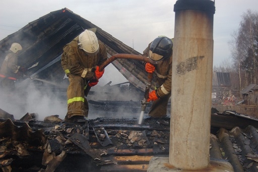 На пожаре в Рудне пострадали 2 человека