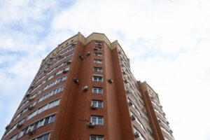 Волгоградцы из аварийных домов получили новые квартиры