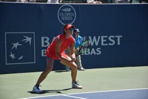 Волгоградская теннисистка покидает турнир в Стэнфорде