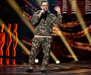 Участник шоу «ПЕСНИ» Владимир Мырзак: «Песня «Холод собачий» мне приснилась»