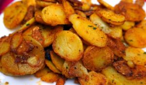 Врач рассказала об опасности употребления картофеля с кожурой