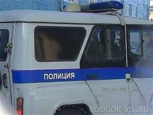 Полиция задержала волгоградцев за похищение стиральной машины
