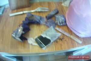 Волгоградка пыталась передать брату в колонию телефон в чае