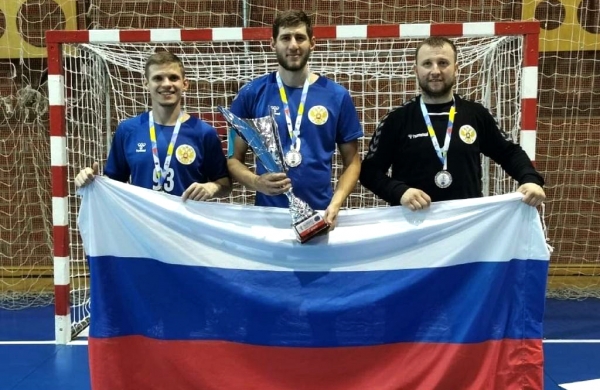 Российские гандболисты стали вторыми на чемпионате Европы