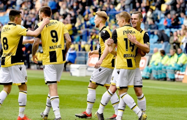 «Витесс» волгоградца Слуцкого со счетом 6:1 разгромил «Де Графсхап»