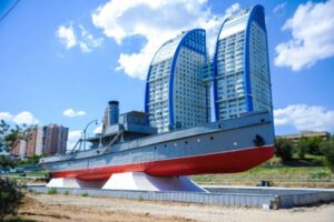В Волгограде продают с торгов один из ТЦ Ворошиловского района